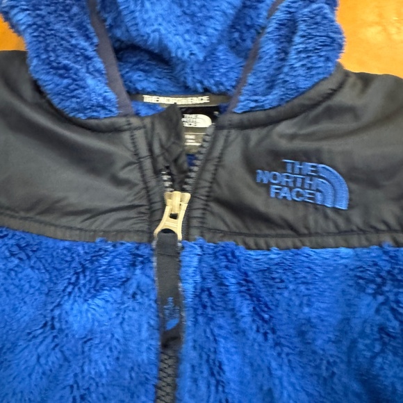 Blue Fleece North Face Jacket - Picture 2 of 4